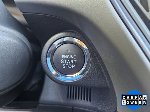 Certified 2025 Subaru Crosstrek 2.5i Limited image 28