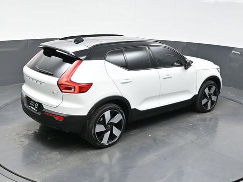 Used 2024 Volvo XC40 Recharge Ultimate w/ Protection Package Premier image 31