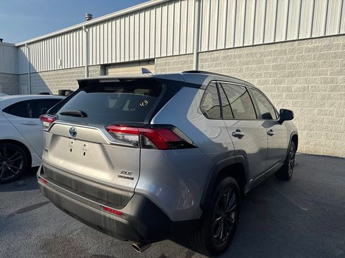 Used 2023 Toyota RAV4 XLE Premium AWD/4WD image 3
