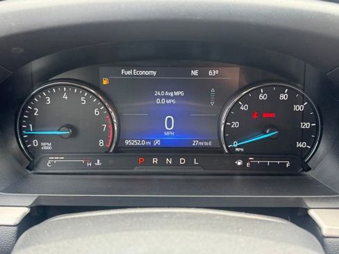 Used 2022 Ford Explorer XLT w/ Equipment Group 202A RWD image 15