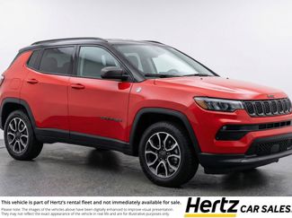 Used 2025 Jeep Compass Trailhawk video 1