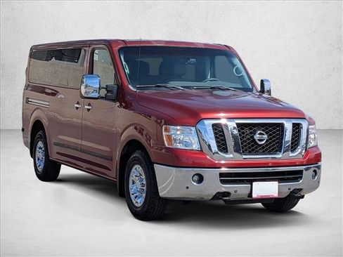 Used 2016 Nissan NV 3500 SL image 3