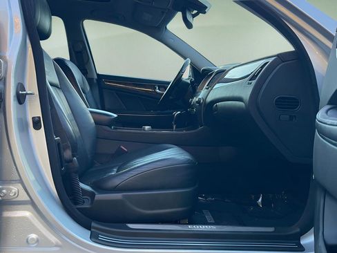 Used 2011 Hyundai Equus Signature image 18