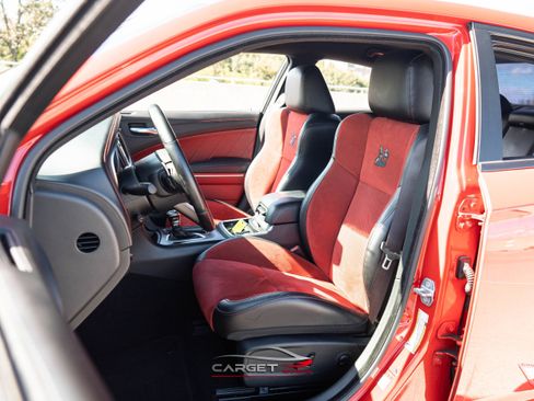 Used 2022 Dodge Charger Scat Pack image 16