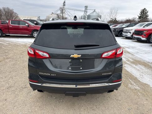Used 2020 Chevrolet Equinox Premier image 3