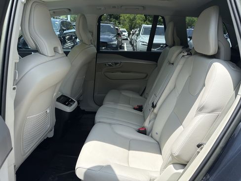 Certified 2023 Volvo XC90 B5 Core w/ Protection Package Premier AWD/4WD image 32