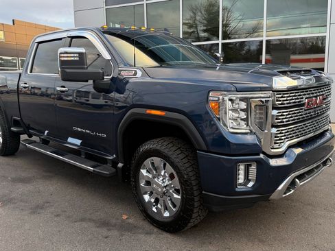Used 2020 GMC Sierra 2500 Denali image 1
