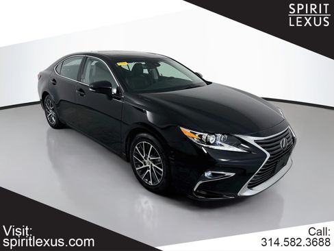 Used 2017 Lexus ES 350 w/ Luxury Package FWD image 1