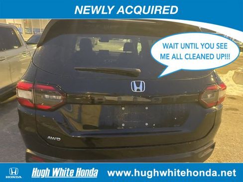 Used 2023 Honda Pilot EX-L image 3