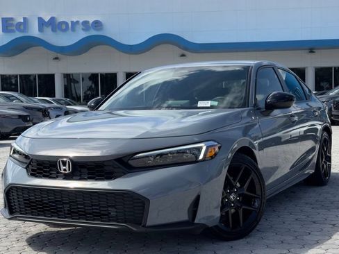 Used 2026 Honda Civic Sport image 2