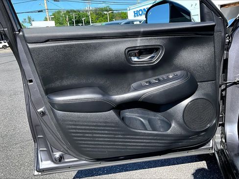 Used 2024 Honda HR-V EX-L image 21