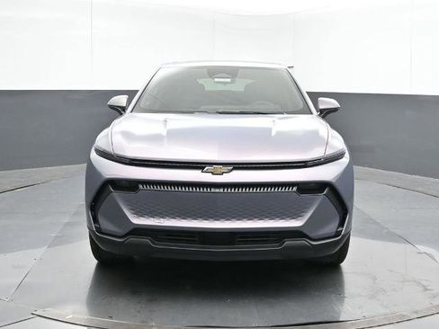 New 2026 Chevrolet Equinox EV LT image 8