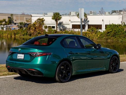 New 2025 Alfa Romeo Giulia w/ Veloce Package Rwd image 3