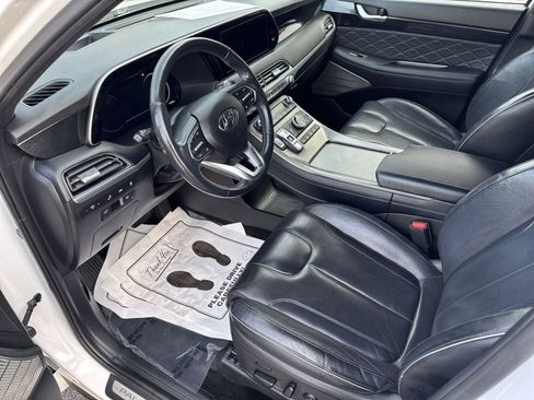 Used 2021 Hyundai Palisade Calligraphy w/ Winter Package image 10