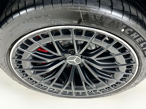 New 2026 Mercedes-Benz GLC 63 AMG S image 34