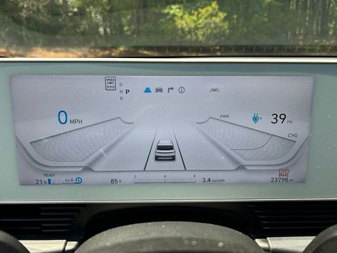 Used 2024 Hyundai Ioniq 5 SE RWD image 10