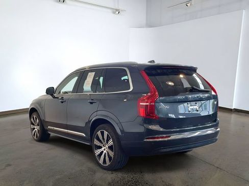 Used 2024 Volvo XC90 T8 Plus AWD/4WD image 6