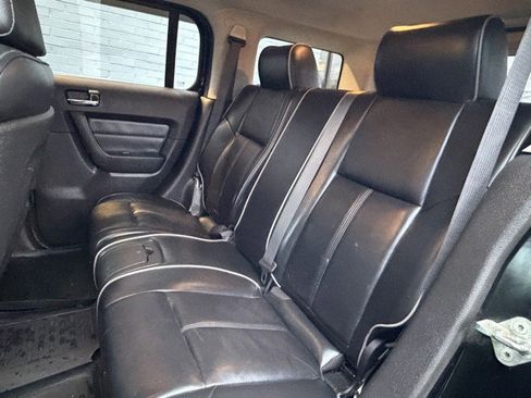 Used 2007 HUMMER H3 image 21