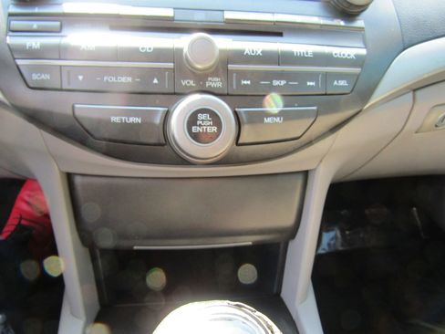 Used 2012 Honda Accord LX image 19