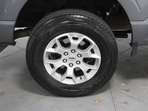 Used 2023 Ford F150 XLT image 14