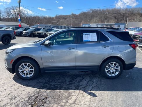 Used 2023 Chevrolet Equinox LT image 8