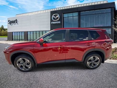 Used 2026 Nissan Rogue SV FWD image 6