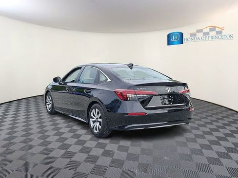 Certified 2025 Honda Civic LX image 5