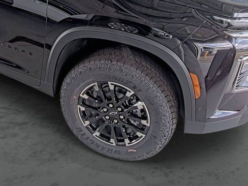 New 2026 Chevrolet Traverse Z71 w/ Enhanced Driving Package AWD/4WD image 14