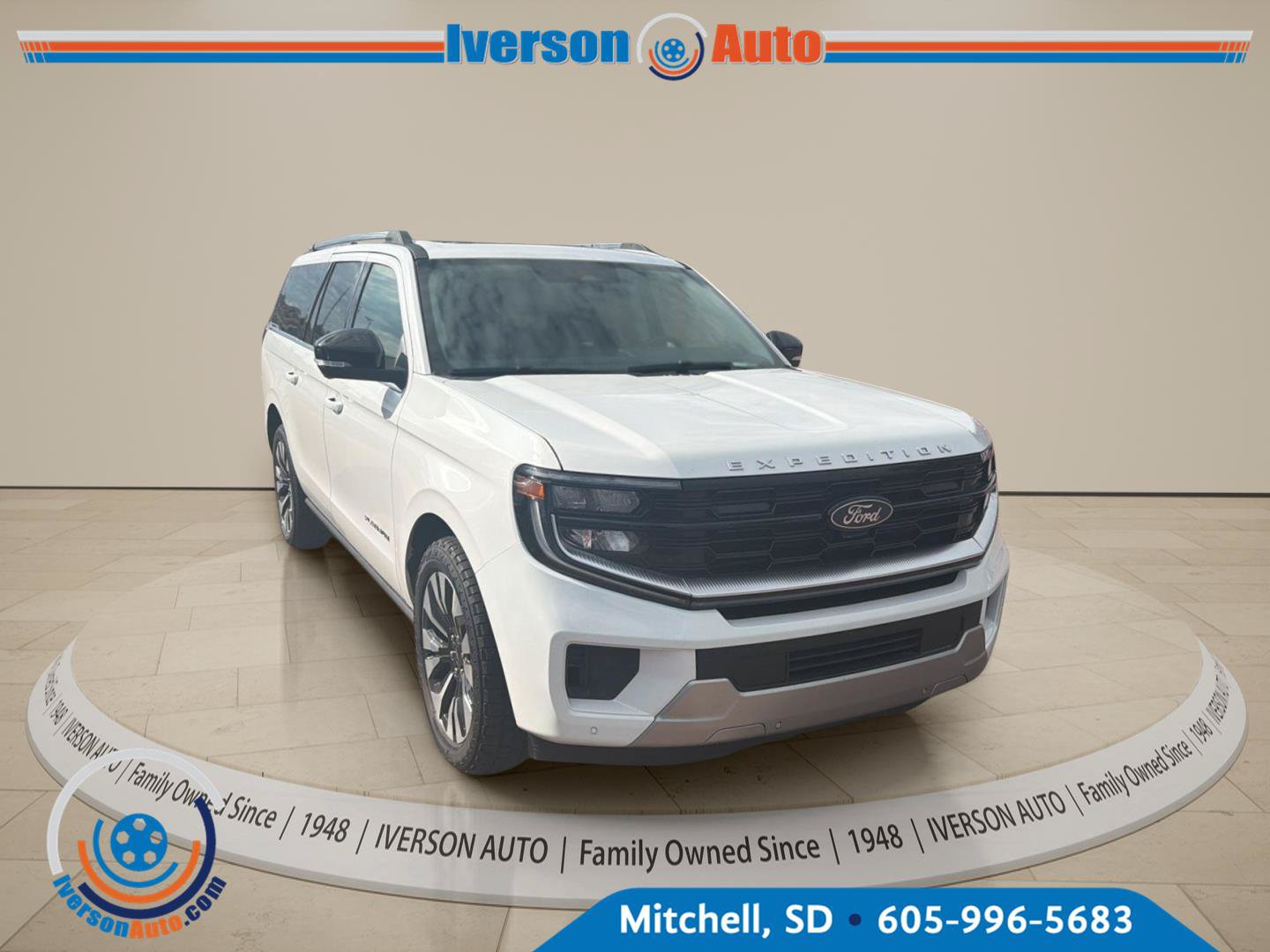 Used 2026 Ford Expedition Max Platinum w/ Driver's Package AWD/4WD image 3