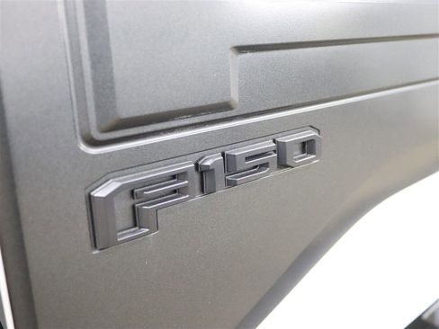 Used 2018 Ford F150 Raptor w/ Equipment Group 802A Luxury image 10