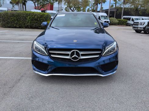 Used 2017 Mercedes-Benz C 300 4MATIC Sedan image 9