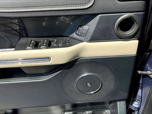 Used 2019 Ford Expedition Platinum image 37