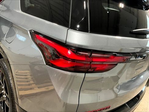 Used 2023 Chevrolet Traverse Premier w/ Redline Edition image 35