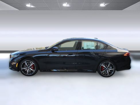 New 2026 BMW 530i w/ M Sport Package image 2