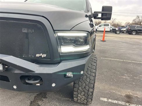 Used 2016 RAM 2500 Laramie image 9