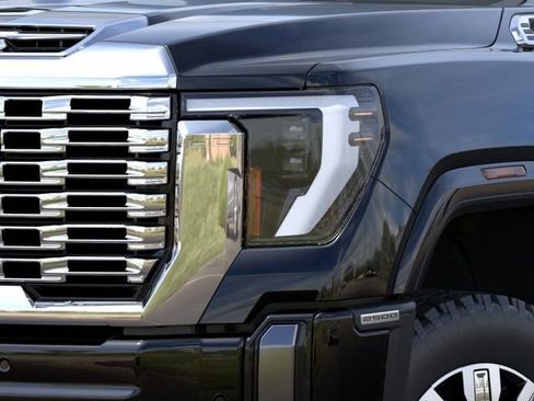 New 2026 GMC Sierra 2500 Denali w/ Denali Reserve Package AWD/4WD image 10