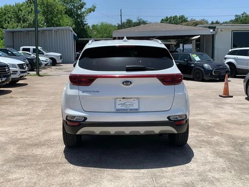 Used 2021 Kia Sportage S FWD image 6