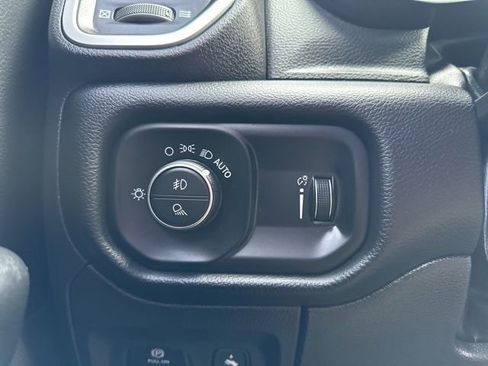 Certified 2023 RAM 1500 Big Horn AWD/4WD image 30