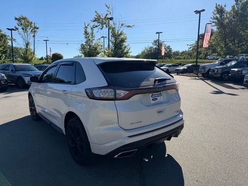 Used 2018 Ford Edge Sport w/ Equipment Group 401A AWD/4WD image 3