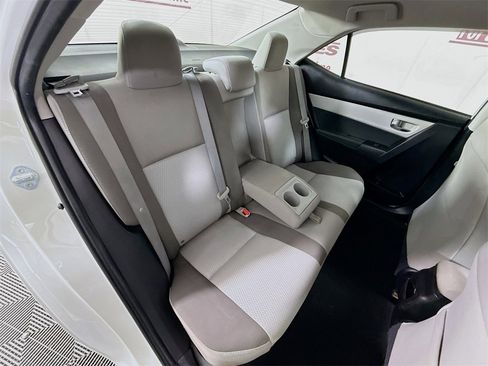 Used 2019 Toyota Corolla LE image 27