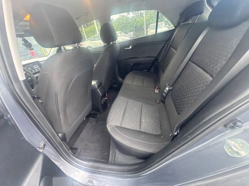 Used 2020 Kia Rio S FWD image 6