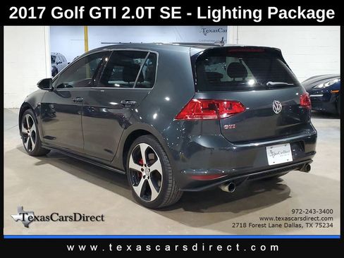 Used 2017 Volkswagen GTI SE image 11