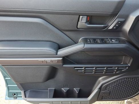 Used 2025 Toyota 4Runner TRD Off-Road Premium w/ Tow Technology Package image 12