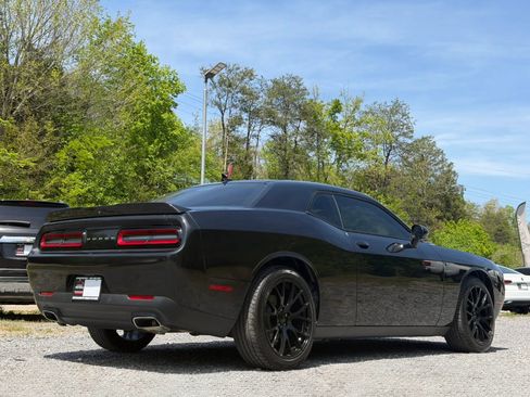 Used 2015 Dodge Challenger SXT Plus w/ Driver Convenience Group RWD image 6
