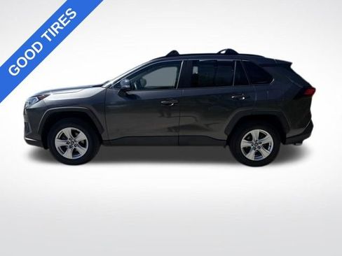 Used 2020 Toyota RAV4 XLE w/ Convenience Package image 8