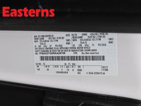 Used 2024 Ford Transit 350 XLT RWD image 32