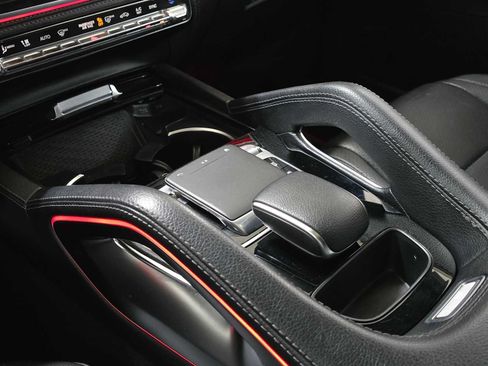 Certified 2020 Mercedes-Benz GLE 350 4MATIC image 32