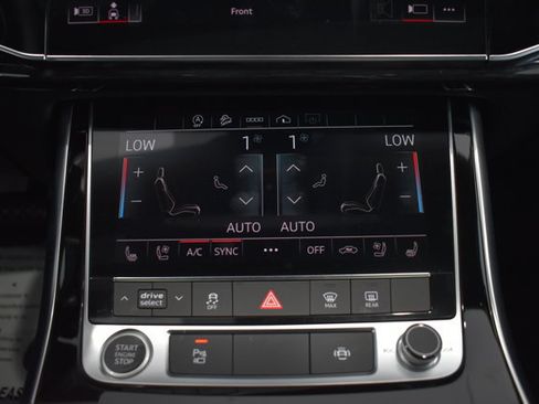 Used 2023 Audi Q7 3.0T Premium Plus w/ Premium Plus Package AWD/4WD image 15