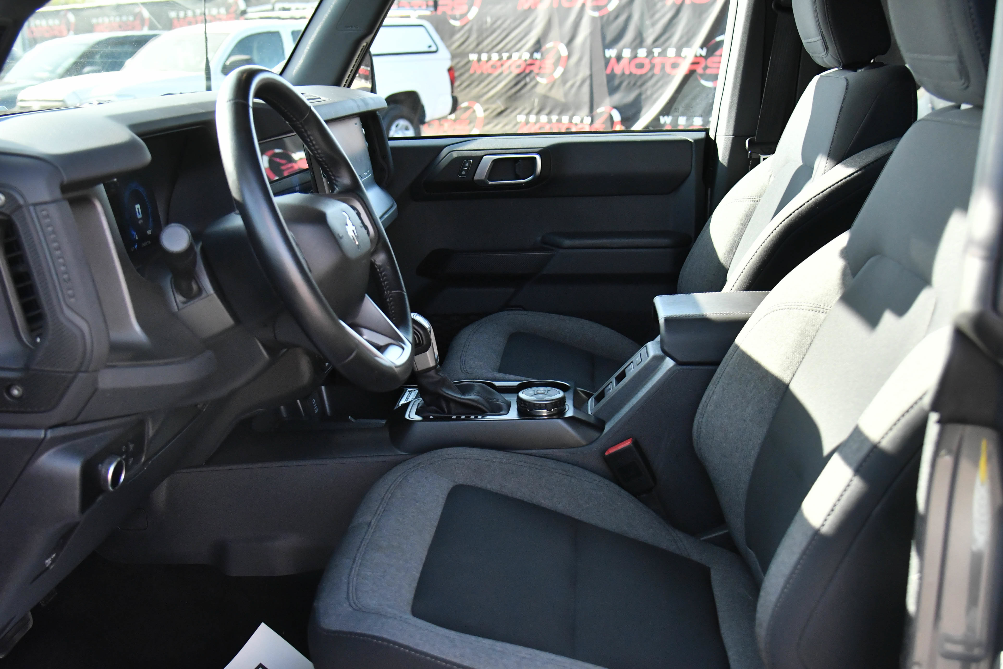 Used 2025 Ford Bronco Big Bend AWD/4WD image 16