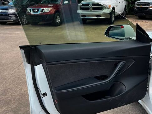 Used 2018 Tesla Model 3 RWD image 22